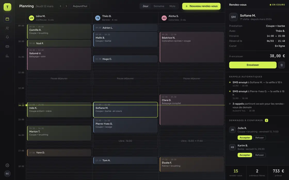 Maquette : le planning d’une journée dans une application de rendez-vous, trois colonnes de praticiens.